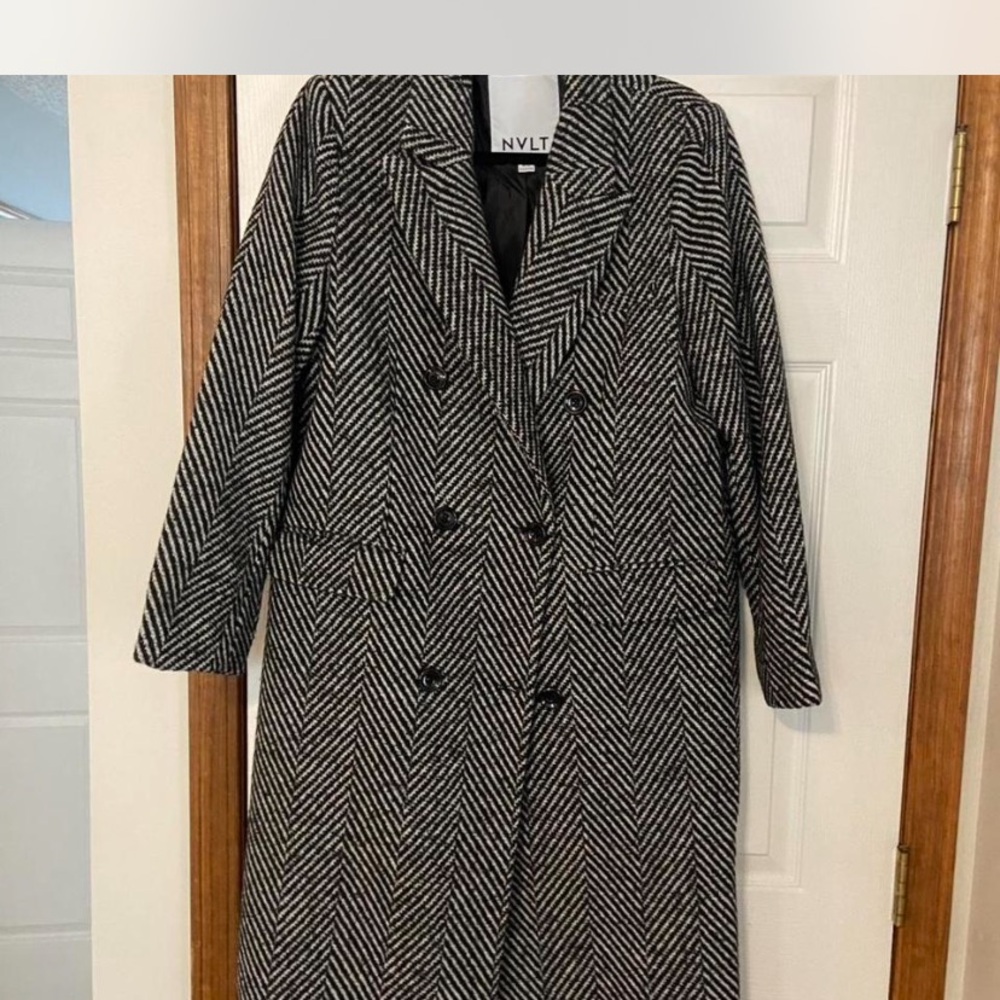 NVLT Women's Black and White Chevron Trench Coat